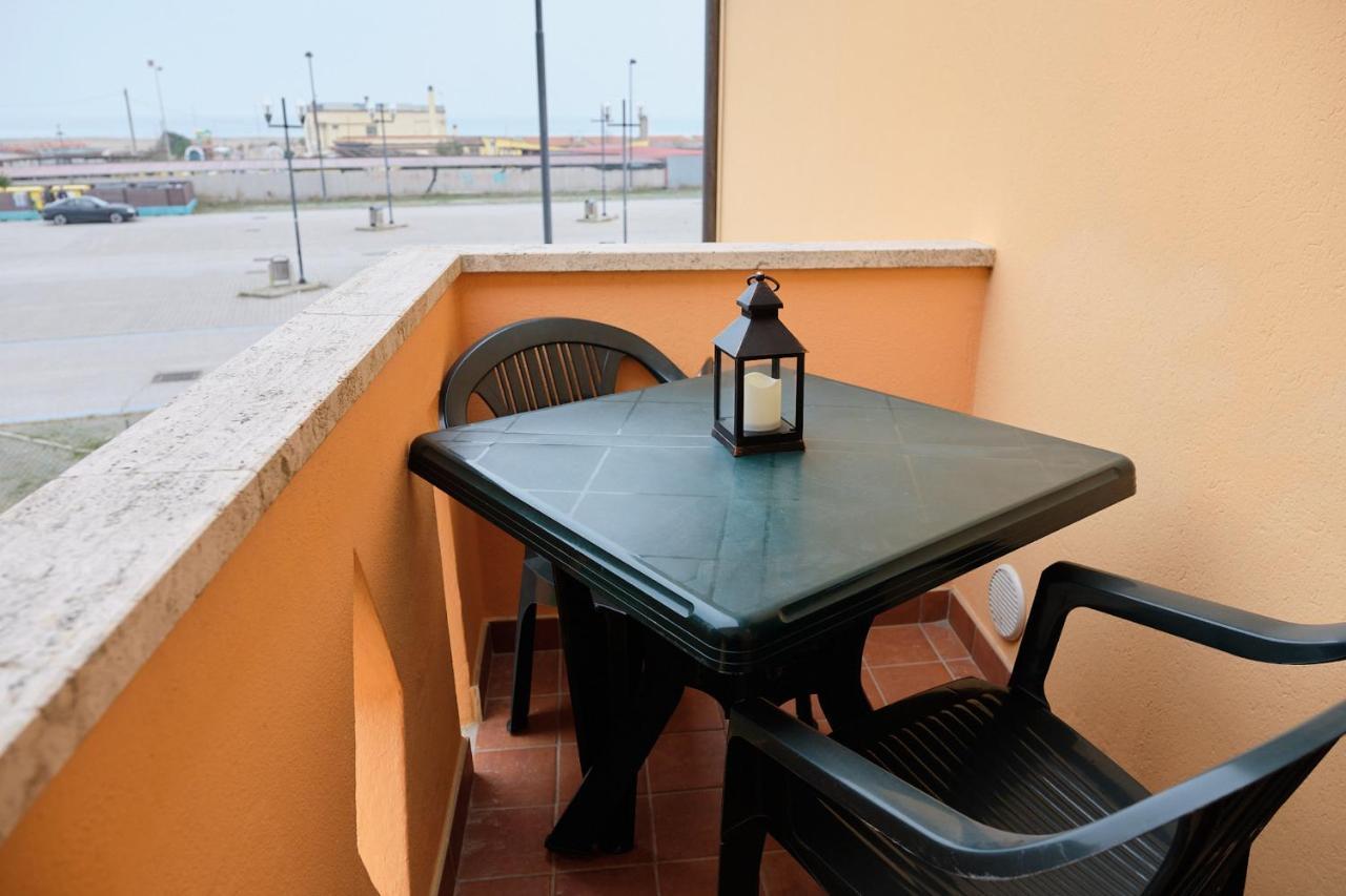 Peaceful Flat With Direct Beach Access Beahost Rosolina Mare Extérieur photo